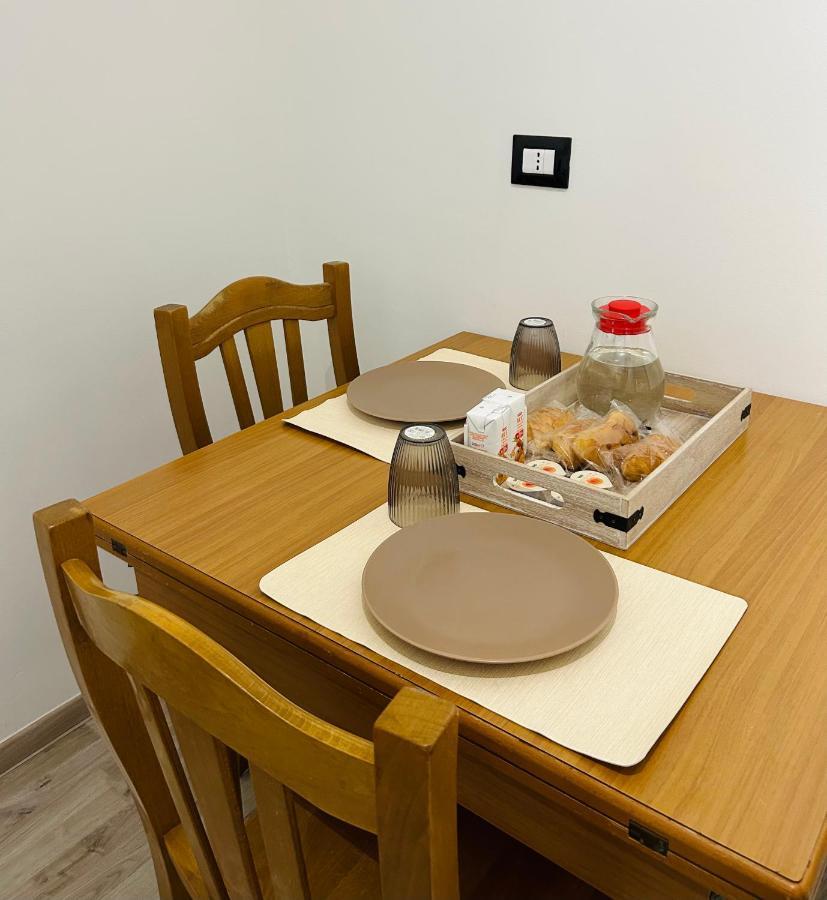 布林迪西Essential House公寓 外观 照片